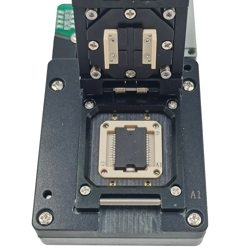 定制SOP36-0.65電源芯片翻蓋旋鈕測試架治具夾具socket工裝